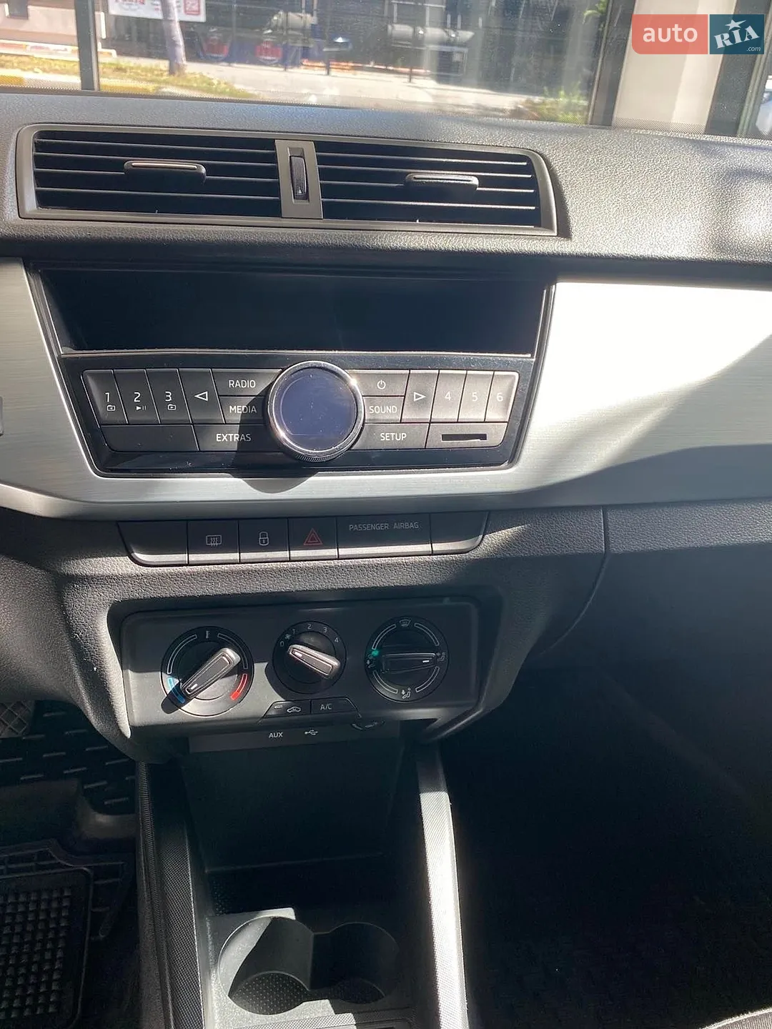 2015 Skoda Fabia - мініатюра 15