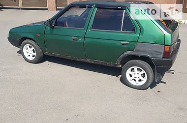 Седан Skoda Favorit 1992 в Кривом Роге