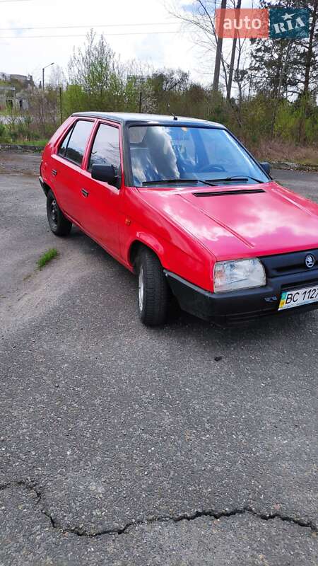 Хетчбек Skoda Favorit 1993 в Львові