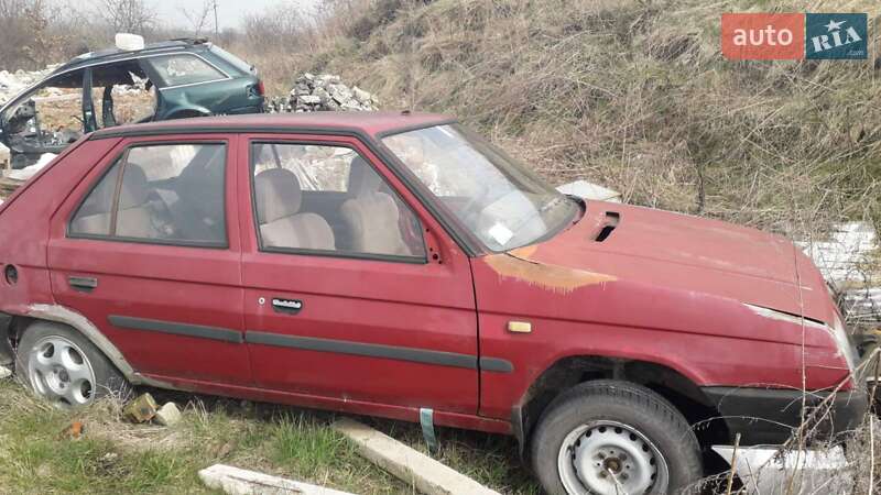 Хетчбек Skoda Favorit 1993 в Львові