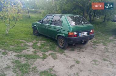 Хетчбек Skoda Favorit 1992 в 