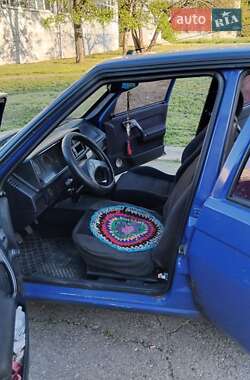 Хэтчбек Skoda Favorit 1994 в  фото 3 Хэтчбек Skoda Favorit 1994 в
