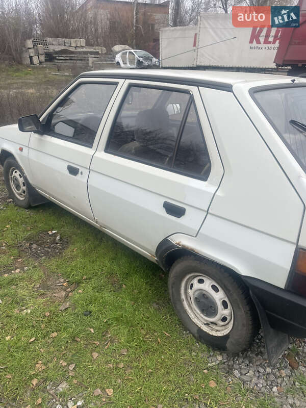 Хэтчбек Skoda Favorit 1990 в Виннице фото 3 Хэтчбек Skoda Favorit 1990 в Виннице