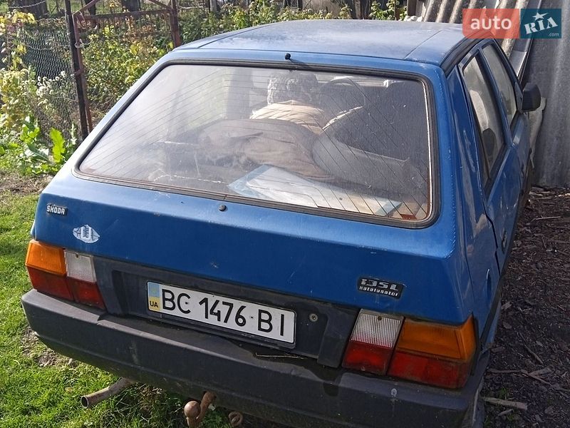 Хэтчбек Skoda Favorit 1991 в Золочеве
