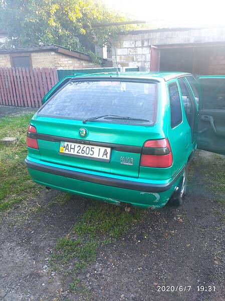 Универсал Skoda Felicia 1998 в Курахово