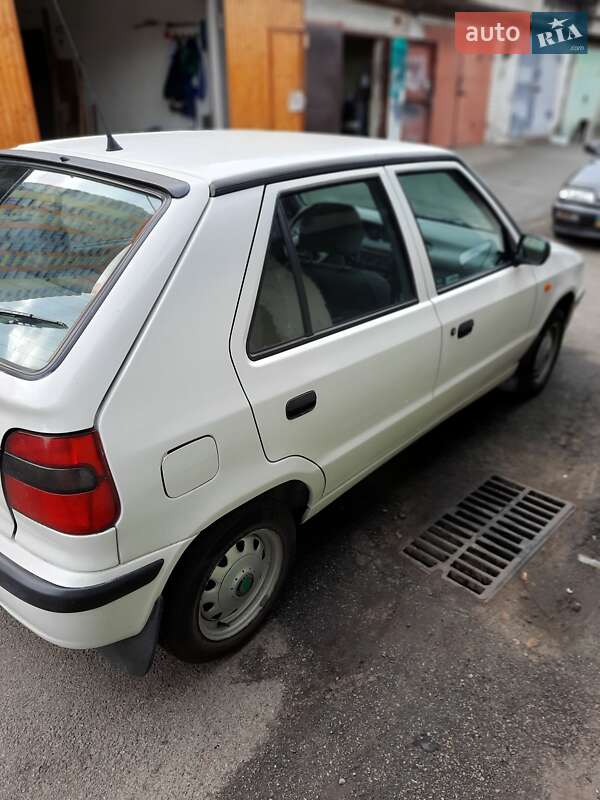 Хетчбек Skoda Felicia 2000 в Києві
