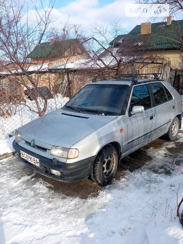 Хэтчбек Skoda Felicia 1997 в Львове