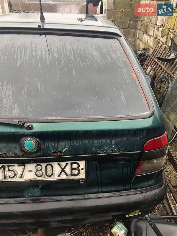 Хэтчбек Skoda Felicia 1997 в Магдалиновке
