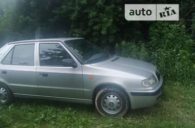 Хэтчбек Skoda Felicia 2000 в Киеве