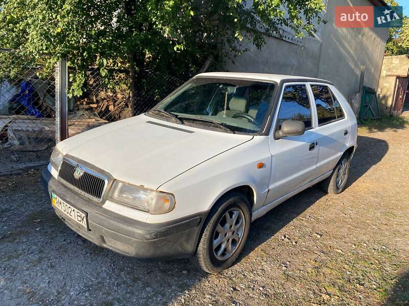 Хетчбек Skoda Felicia 2000 в Житомирі