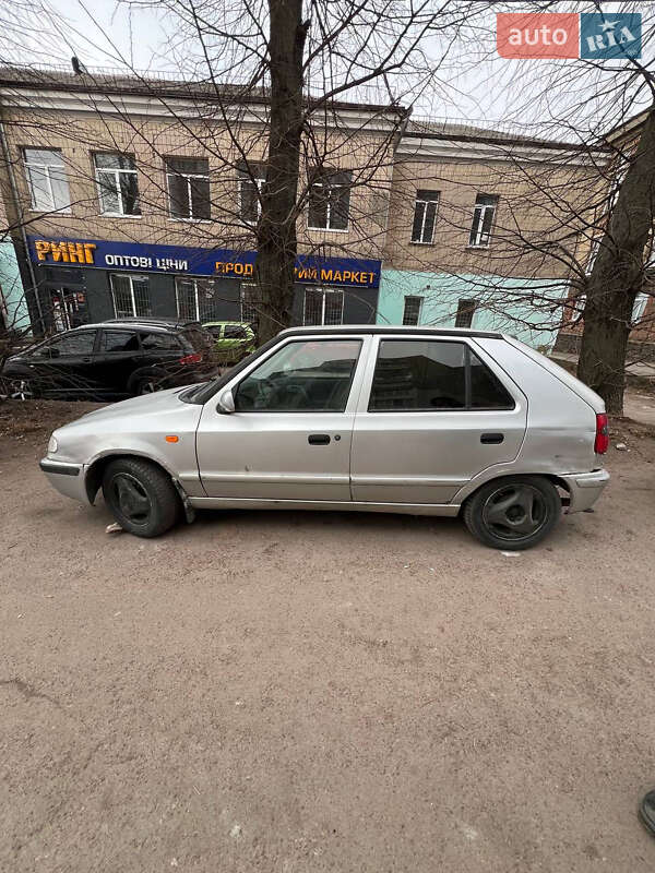 Хетчбек Skoda Felicia 1998 в Коростені