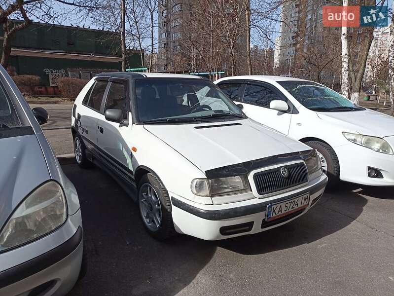 Хетчбек Skoda Felicia 1998 в Києві