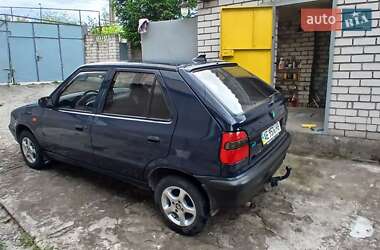 Хэтчбек Skoda Felicia 1996 в 