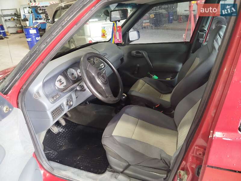 Хетчбек Skoda Felicia 1997 в Сторожинці