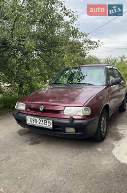 Хетчбек Skoda Felicia 1996 в Житомирі