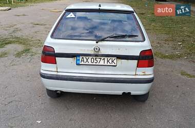Хэтчбек Skoda Felicia 1998 в  фото 3 Хэтчбек Skoda Felicia 1998 в