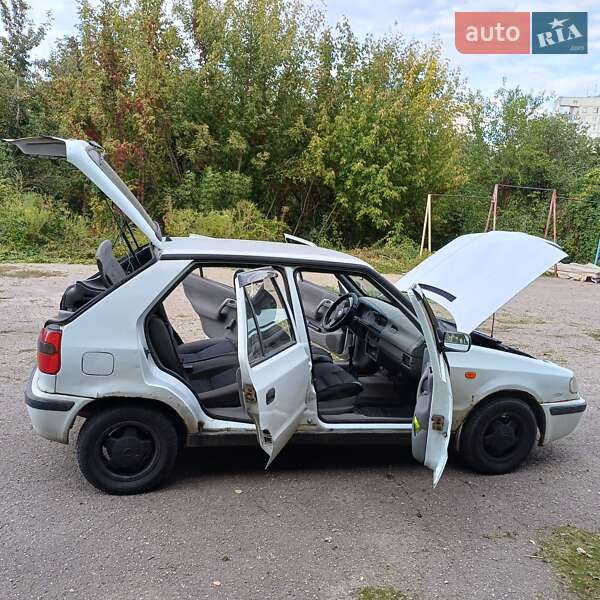 Хетчбек Skoda Felicia 1998 в Харкові