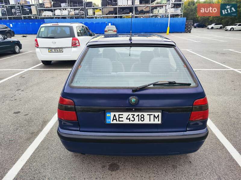 Хэтчбек Skoda Felicia 1997 в Днепре