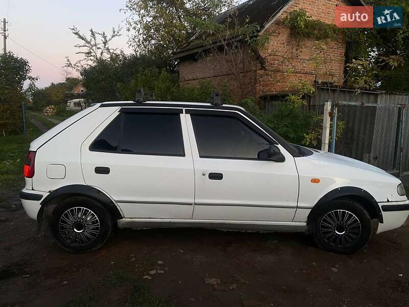 Хетчбек Skoda Felicia 2000 в Львові