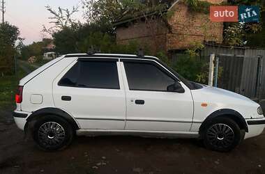 Хэтчбек Skoda Felicia 2000 в 
