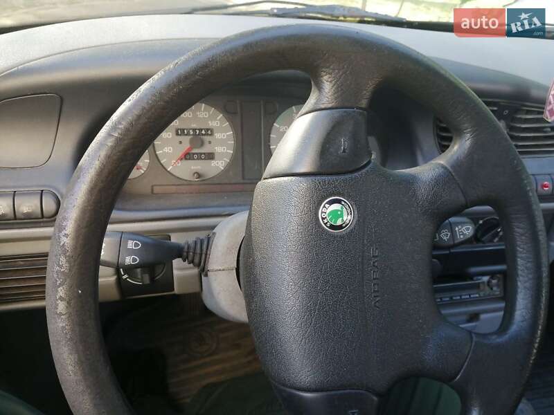 Хэтчбек Skoda Felicia 1999 в Киеве фото 6 Хэтчбек Skoda Felicia 1999 в Киеве