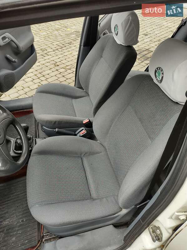 Хэтчбек Skoda Felicia 1995 в Киеве фото 7 Хэтчбек Skoda Felicia 1995 в Киеве