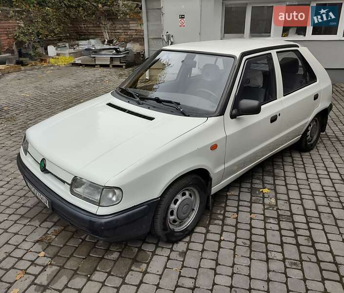 Хэтчбек Skoda Felicia 1995 в Киеве фото 4 Хэтчбек Skoda Felicia 1995 в Киеве