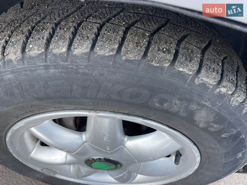 Хэтчбек Skoda Felicia 1999 в Прилуках