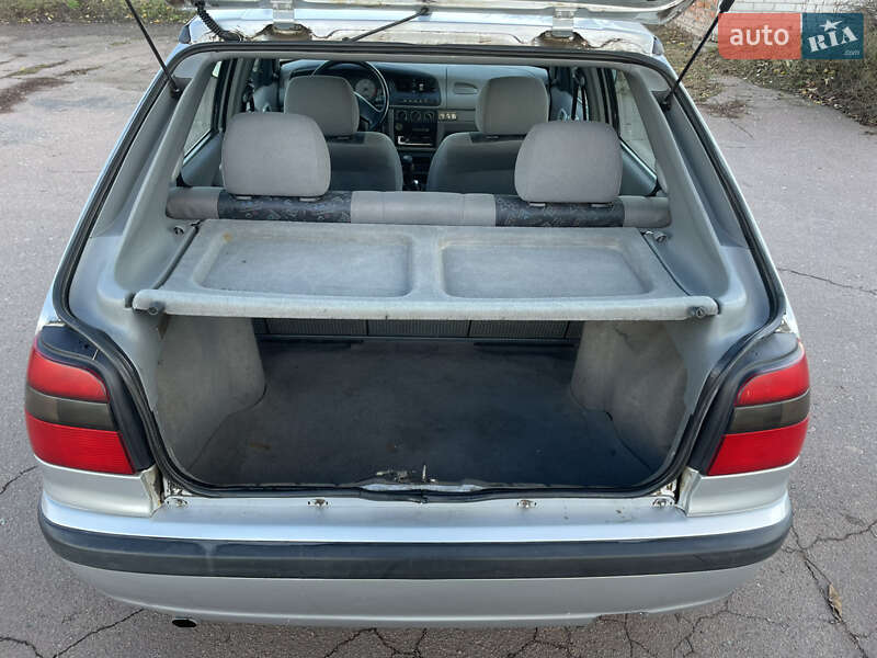 Хэтчбек Skoda Felicia 1999 в Прилуках