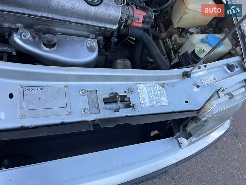 Хэтчбек Skoda Felicia 1999 в Прилуках