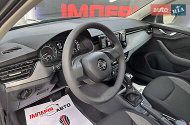 Внедорожник / Кроссовер Skoda Kamiq 2023 в 