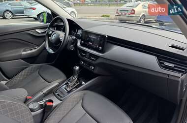 Позашляховик / Кросовер Skoda Kamiq 2020 в 