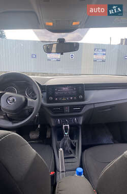 Внедорожник / Кроссовер Skoda Kamiq 2023 в Долинской