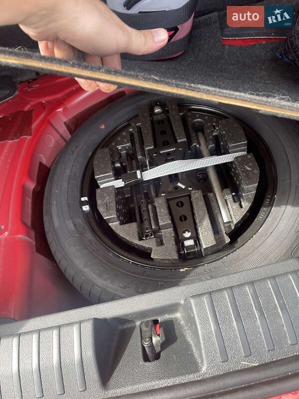 Позашляховик / Кросовер Skoda Kamiq 2024 в Львові