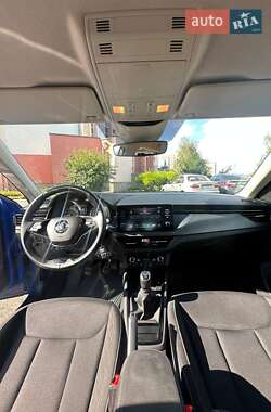 Внедорожник / Кроссовер Skoda Kamiq 2021 в 