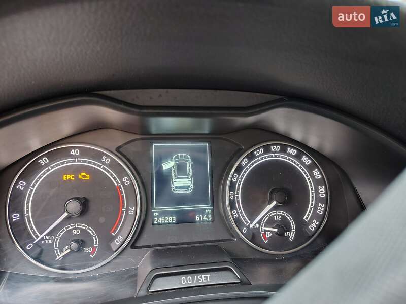 Позашляховик / Кросовер Skoda Kamiq 2021 в Києві
