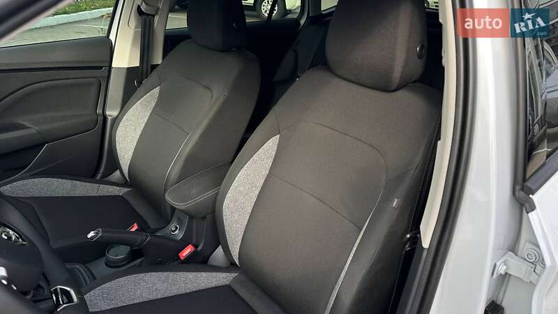 Внедорожник / Кроссовер Skoda Kamiq 2024 в Полтаве