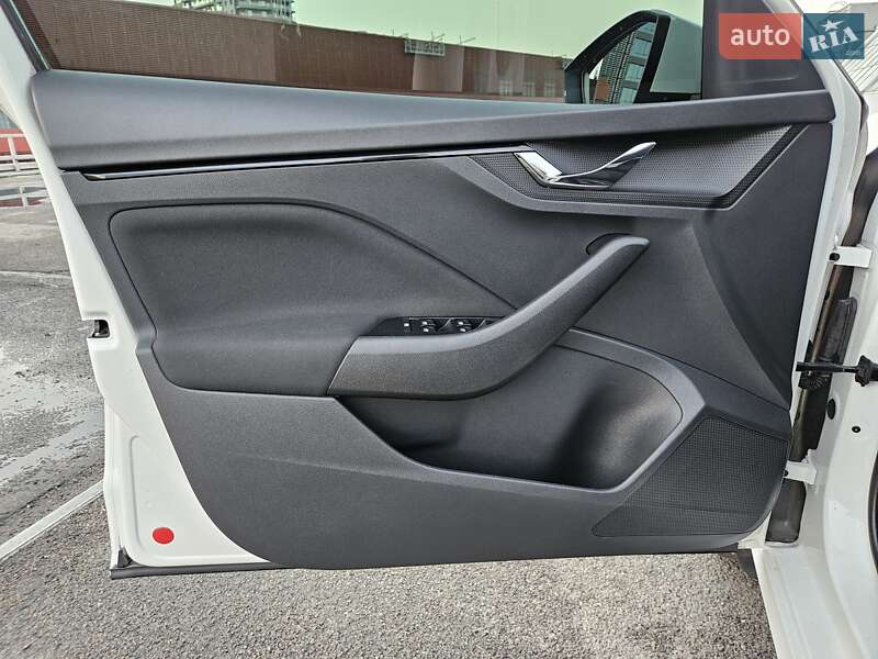 Внедорожник / Кроссовер Skoda Kamiq 2021 в Днепре