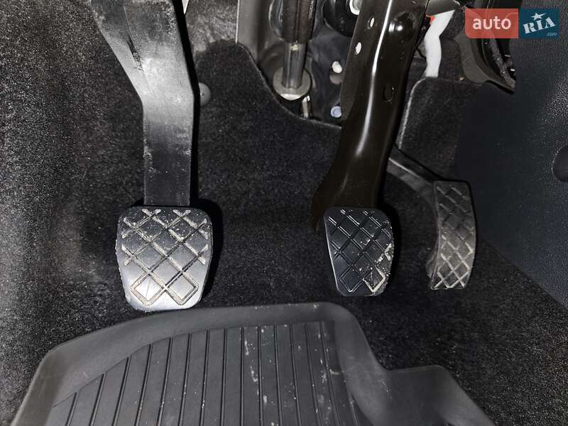 Внедорожник / Кроссовер Skoda Kamiq 2021 в Днепре