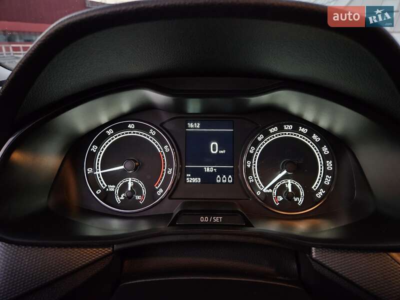 Внедорожник / Кроссовер Skoda Kamiq 2021 в Днепре