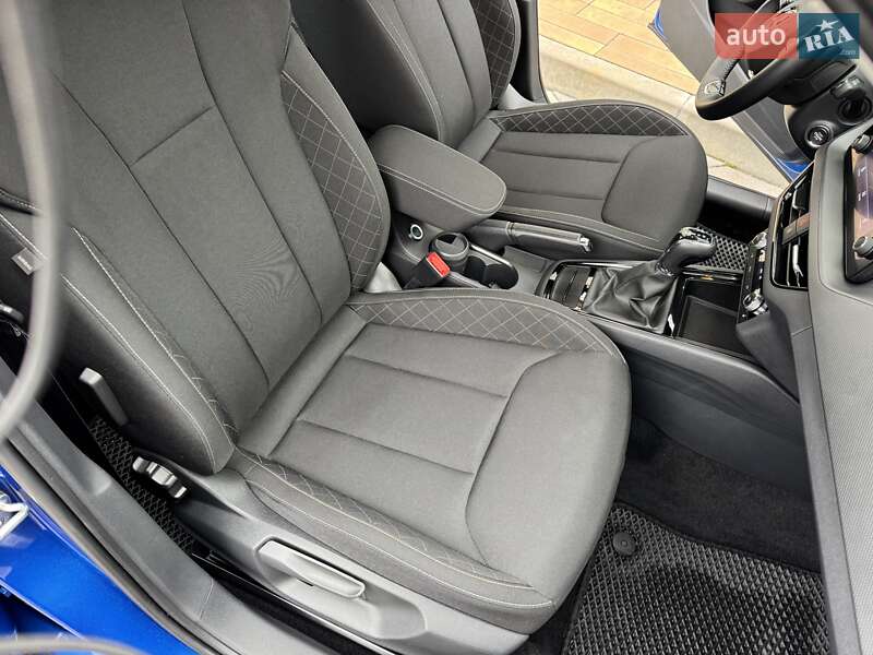 Внедорожник / Кроссовер Skoda Kamiq 2022 в Киеве