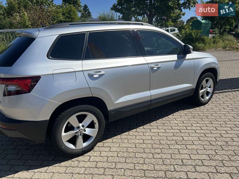Позашляховик / Кросовер Skoda Karoq 2018 в Хусті