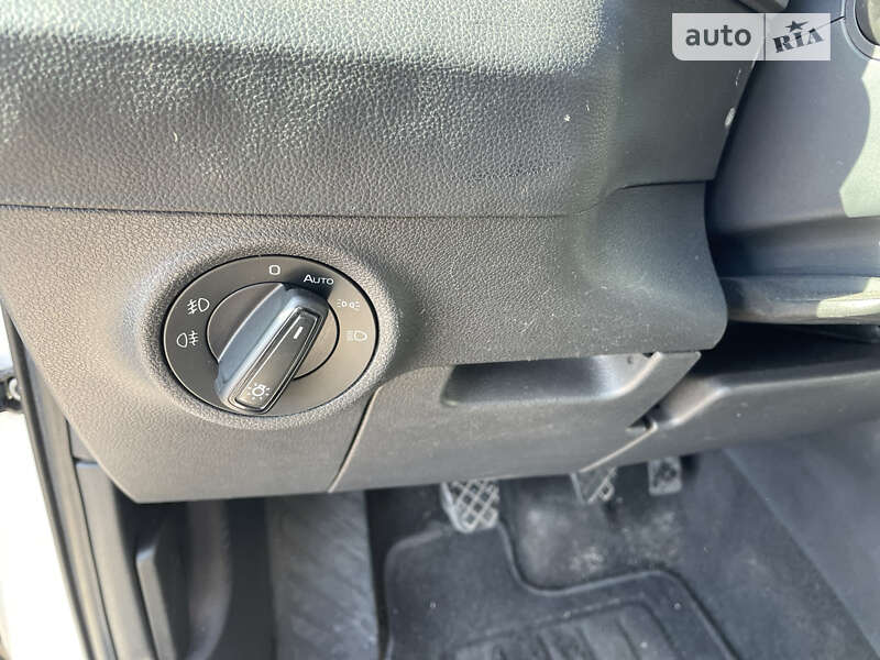 Позашляховик / Кросовер Skoda Karoq 2019 в Львові