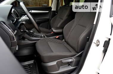 Внедорожник / Кроссовер Skoda Karoq 2020 в 