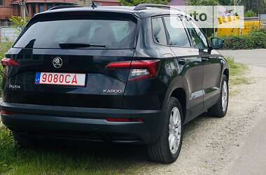 Внедорожник / Кроссовер Skoda Karoq 2019 в Киеве