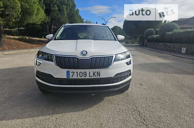 Внедорожник / Кроссовер Skoda Karoq 2020 в Черновцах