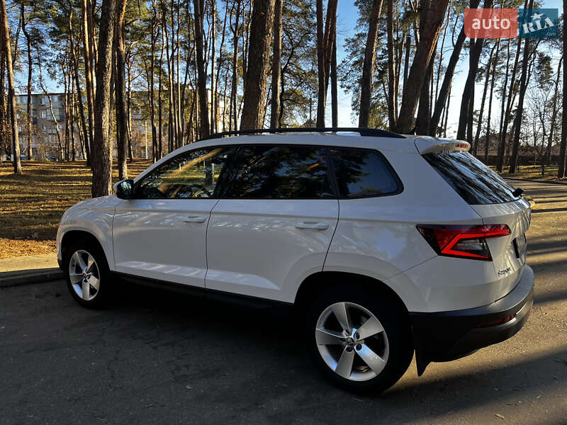 Внедорожник / Кроссовер Skoda Karoq 2018 в Черкассах
