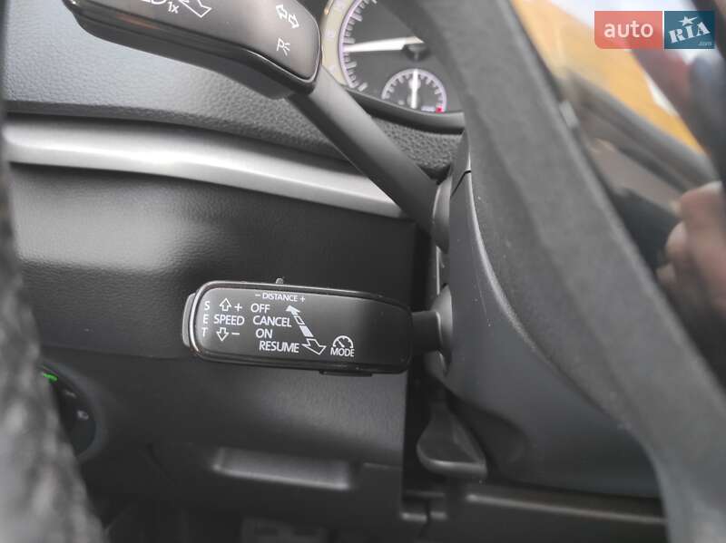 Позашляховик / Кросовер Skoda Karoq 2018 в Києві