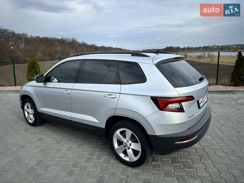 Позашляховик / Кросовер Skoda Karoq 2019 в Вінниці