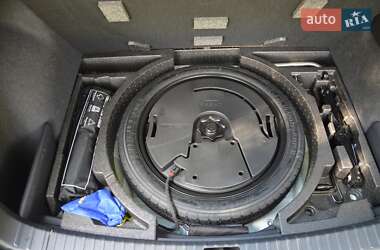 Внедорожник / Кроссовер Skoda Karoq 2020 в 